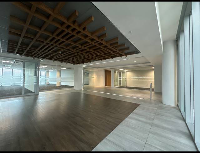 893M² OFFICE TO LET IN SANDTON CENTRAL